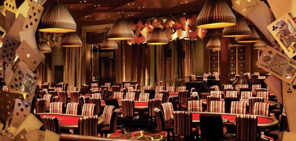 hollywood casino aurora poker room